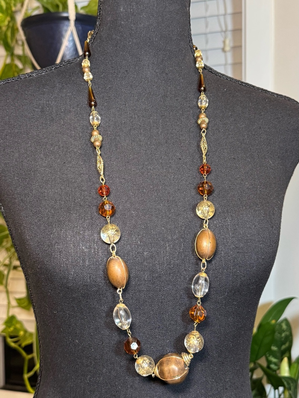 Vintage y2k Express 90s Italian Import Collection necklace.